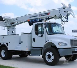 2016 Terex COMMANDER 4047 MOUNTED ON 2016 FREIGHTLINER BUSINESS CLASS M2 106