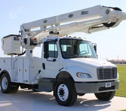2016 Altec TA60 MOUNTED ON 2016 FREIGHTLINER BUSINESS CLASS M2 106