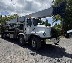 2017 Manitex TC45142 MOUNTED ON 2017 FREIGHTLINER 114SD