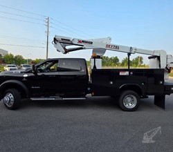 2022 Utem UTLI41A MOUNTED ON 2022 RAM 5500 SLT