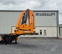 2020 Megalift SLT