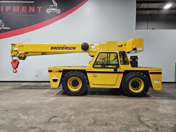 2012 Broderson IC200-2H