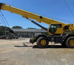 2013 Grove RT880E