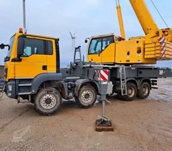 2015 Liebherr LTF1045-4.1
