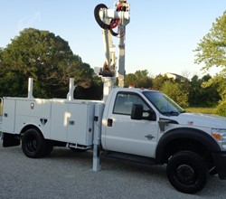 2014 Altec AT37G MOUNTED ON 2014 FORD F550