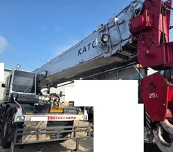 2000 Kato KR25H-3