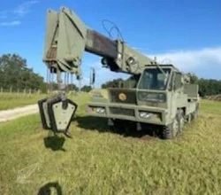 1975 P&H MT250