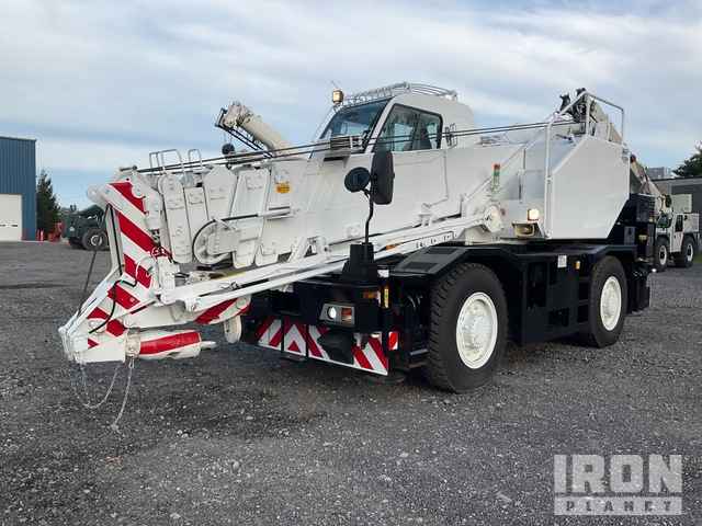 2015 Tadano GR160N-3