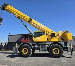 2009 Grove RT890E