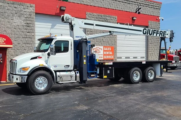 2027 Manitex 26101C MOUNTED ON 2027 PETERBILT 548
