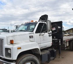 1999 Hiab 070A MOUNTED ON 1999 GMC TOPKICK C7500
