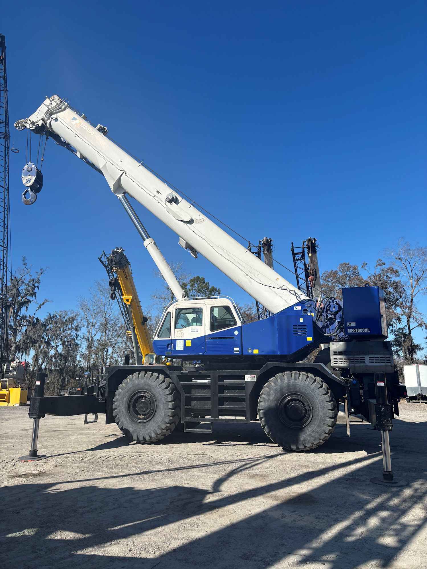 2016 Tadano GR-1000XL-3
