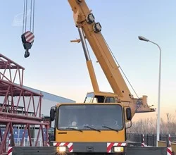 1999 Liebherr LTM1050