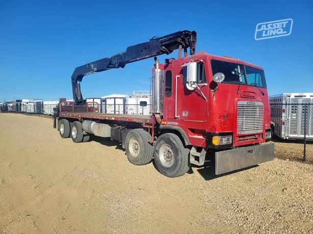 2002 Hiab 335K-4 MOUNTED ON 1996 FREIGHTLINER FLB100