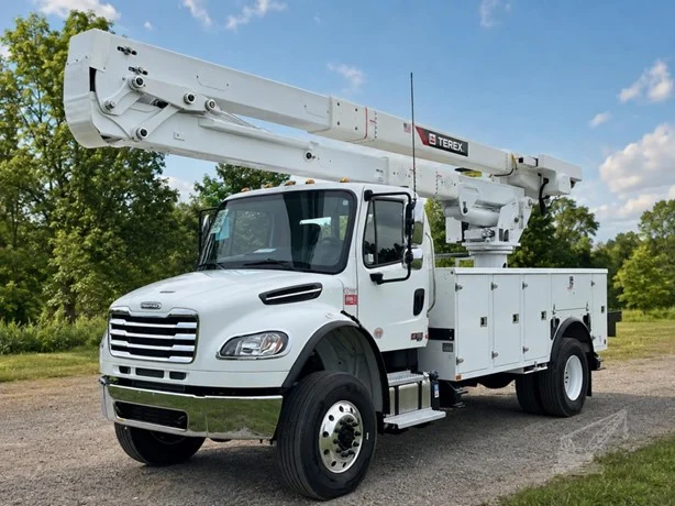 2026 Terex TC55 MOUNTED ON 2027 FREIGHTLINER BUSINESS CLASS M2 106