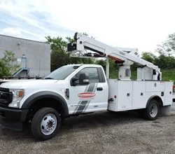 2021 Versalift SST40EIH MOUNTED ON 2021 FORD F550
