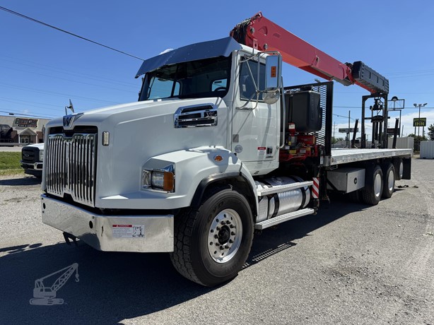 2015 Fassi F330SE.24 MOUNTED ON 2015 WESTERN STAR 4700