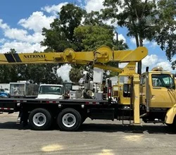 1998 National 600C MOUNTED ON 1998 FORD LT9501