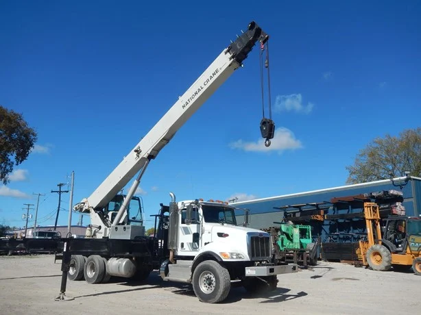 2014 National 1400A MOUNTED ON 2014 PETERBILT 348