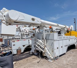2016 Altec AM55