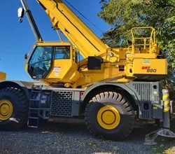 2024 Grove GRT880