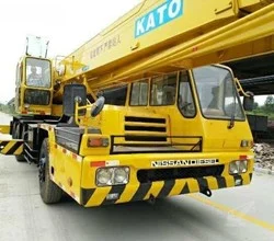 1997 Kato NK250E-V