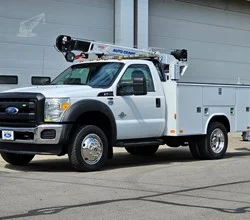 2011 Auto CRANE 6006EH MOUNTED ON 2011 FORD F550