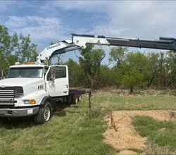 2003 Cormach 25500E4 MOUNTED ON 2003 STERLING CF7000