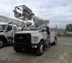 2018 Altec T40P MOUNTED ON 2018 FORD F750 SD