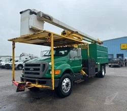 2010 Hi RANGER XT60 MOUNTED ON 2010 FORD F750 XLT SD