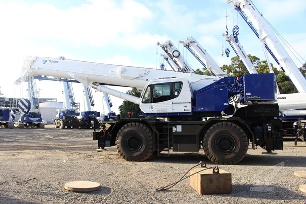 2027 Tadano GR 900XL-4