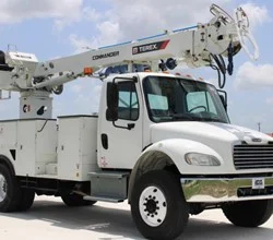 2020 Terex COMMANDER 4047 MOUNTED ON 2020 FREIGHTLINER BUSINESS CLASS M2 106