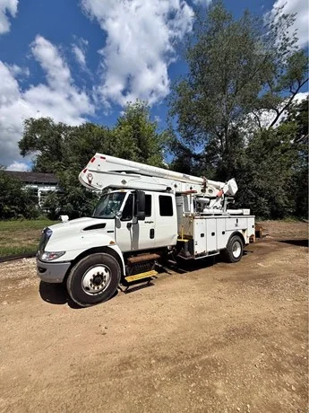2014 Altec AN46EOC MOUNTED ON 2014 INTERNATIONAL DURASTAR 4300