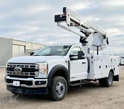 2024 Versalift SST40EIH MOUNTED ON 2024 FORD F550