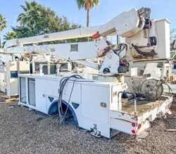 2011 Altec AA755MH MOUNTED ON 2011