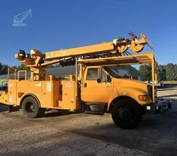 2009 Terex COMMANDER 4050 MOUNTED ON 2009 FORD F750